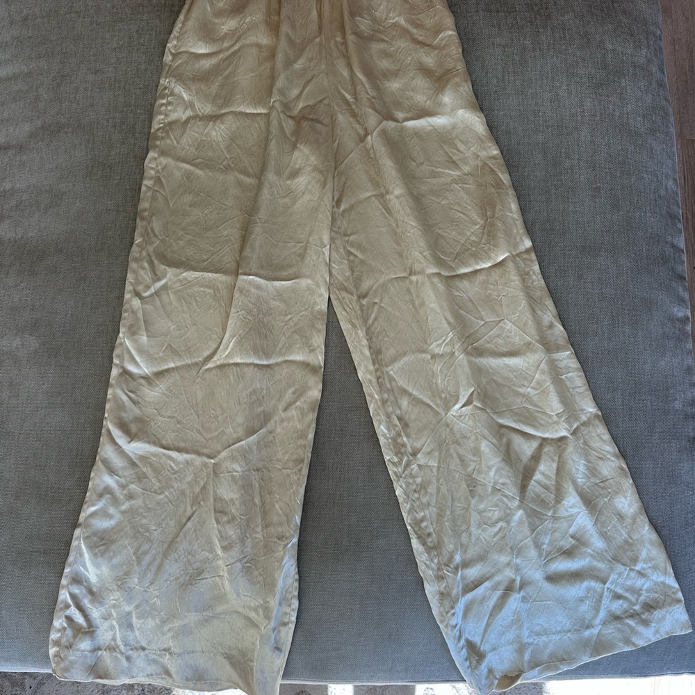 House of Harlow Elegant Cream Satin Pants